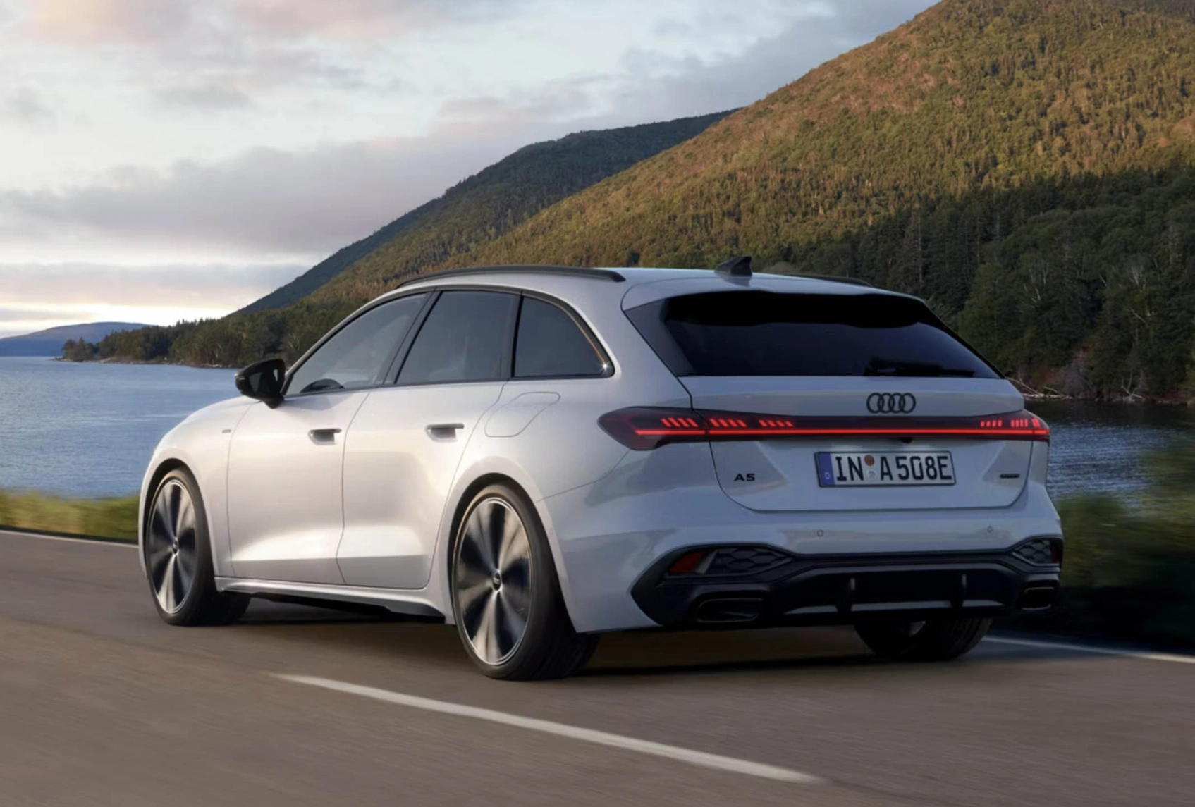 a5-avant-hybride.jpg
